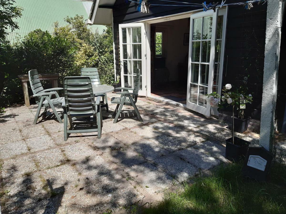 Zeeuws Huisje Colijnsplaat Exterior photo
